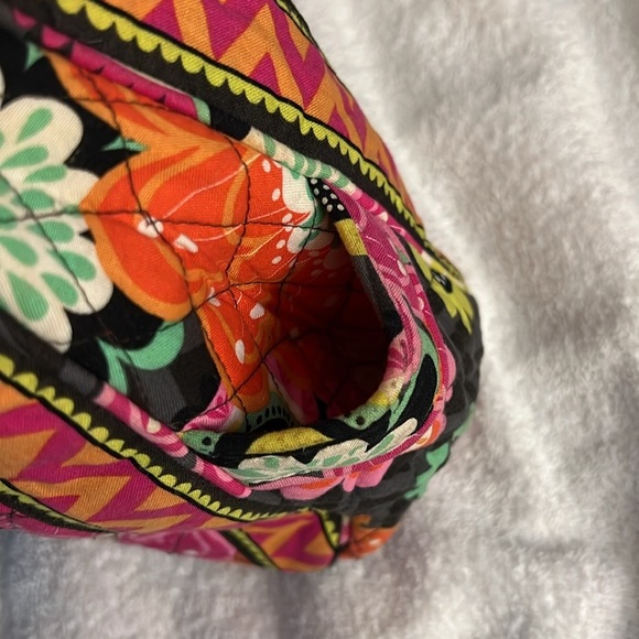 Vera Bradley Pink and Orange Quilted Shoulder Bag - Picture 5 of 6